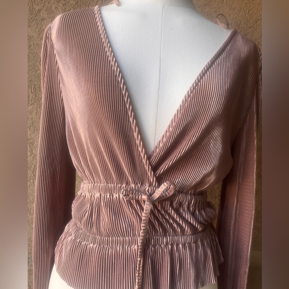 Zara Mauve Velvet Wrap Blouse with Drawstring Waist - Picture 3 of 5